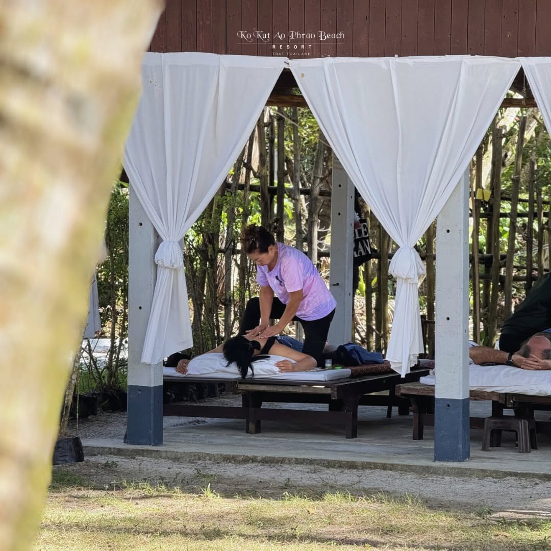 นวดผ่อนคลายที่ Ko Kut Ao Phrao Beach Resort 1